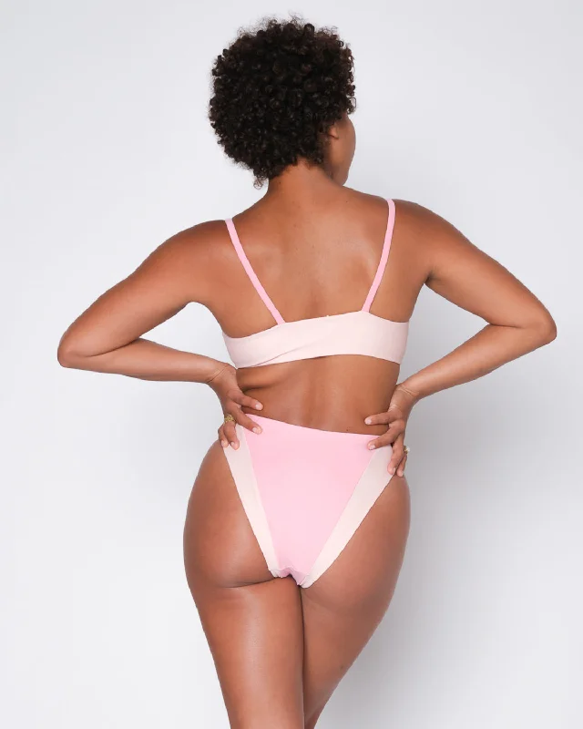 Push - up bikini top to enhance the bust for a confident beach appearanceVega Bikini Bottom - Pink