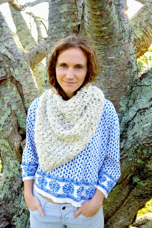 Hooded Women Sweater for Added Comfort and StyleCast Away Bandana Cowl Pattern