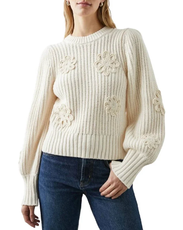 Chunky Knit Women Sweater for Winter WarmthCrochet Daisy Sweater In Ivory