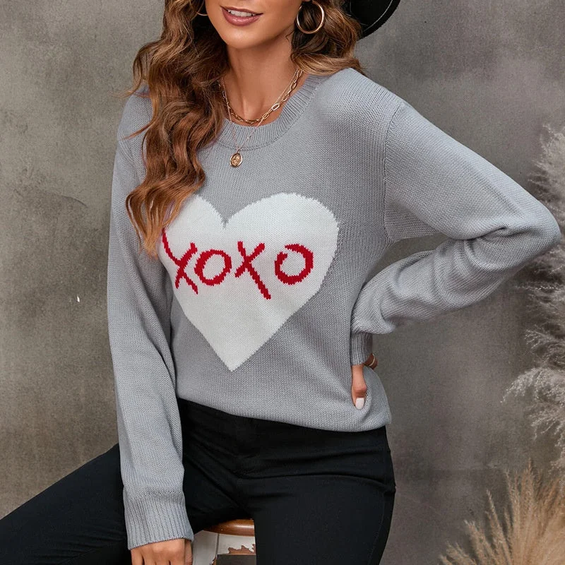 Oversized Women Sweater for a Cozy and Fashionable LookKnitwear New Autumn And Winter Loose Round Neck Heart Letters Graphics Sweater For Women