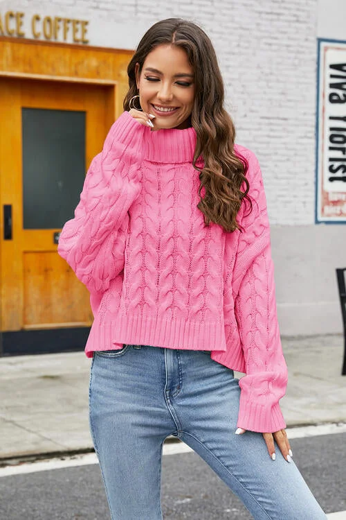 Cropped Women Sweater to Pair with High - Waisted BottomsTurtleneck Cable-Knit  Long Sleeve Sweater