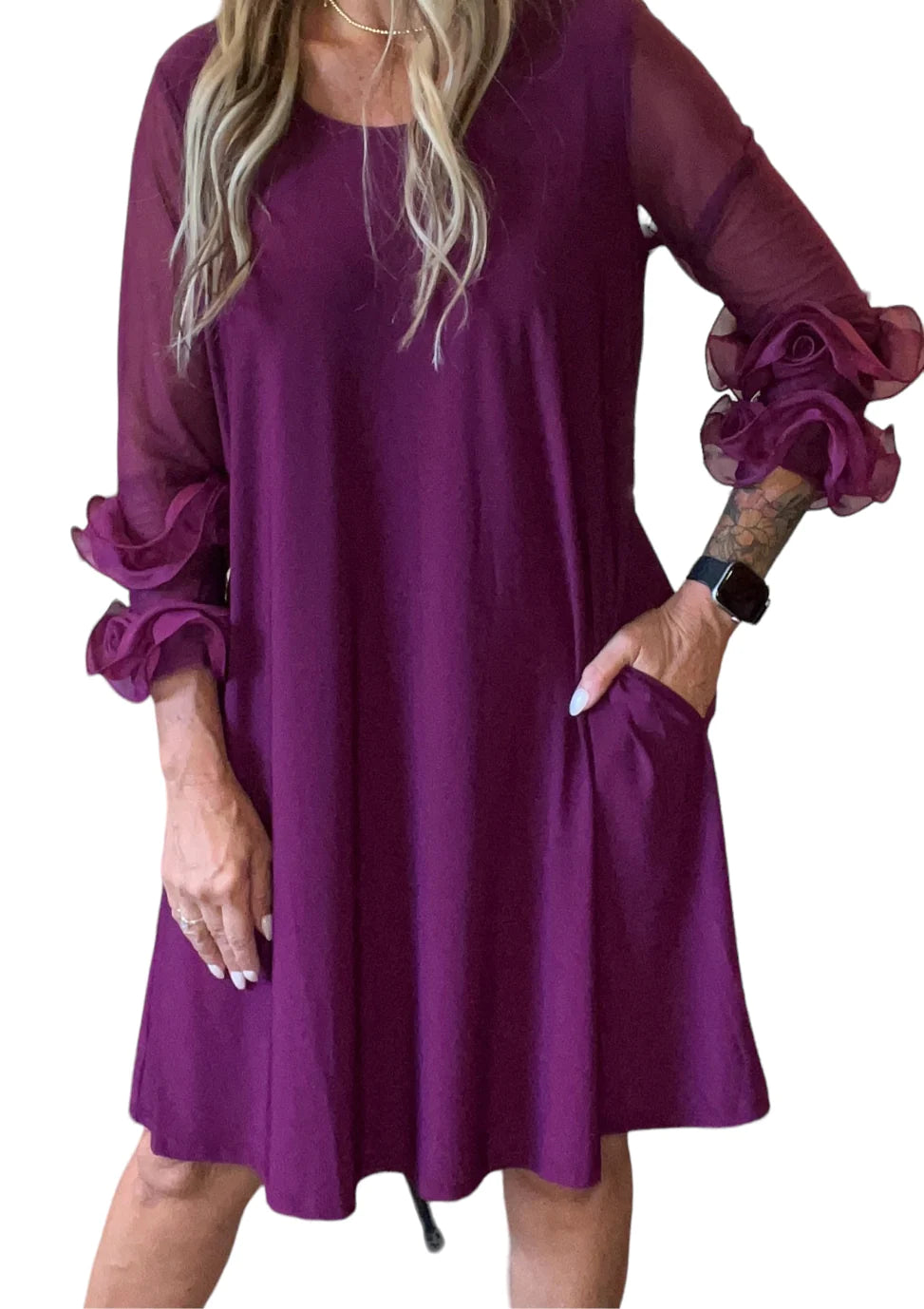 Ruffled Women Dress with Multiple Layers for a Playful and Girly StyleBerry Mesh Sleeve Dress