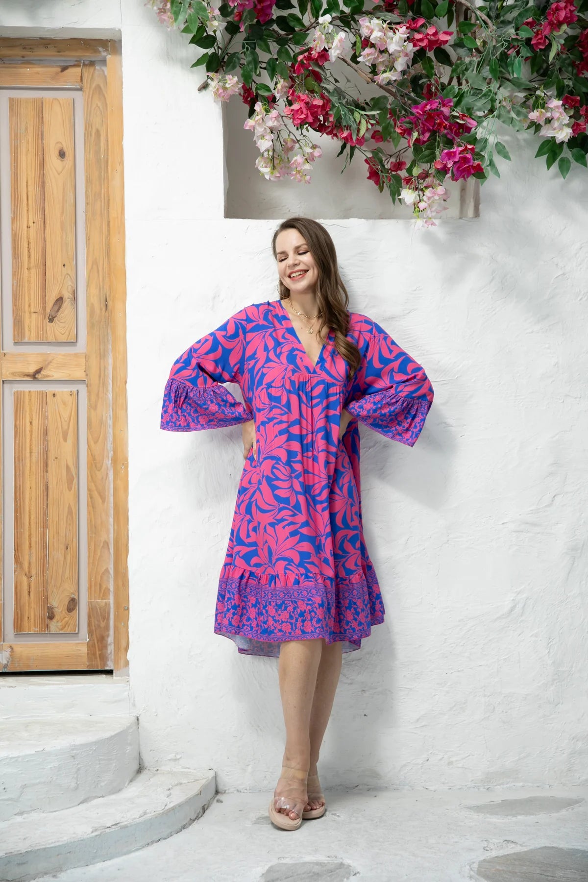 Long - Sleeve Women Dress in Velvet for a Luxurious Winter LookFIONNA'S FLORAL PRINT DRESS