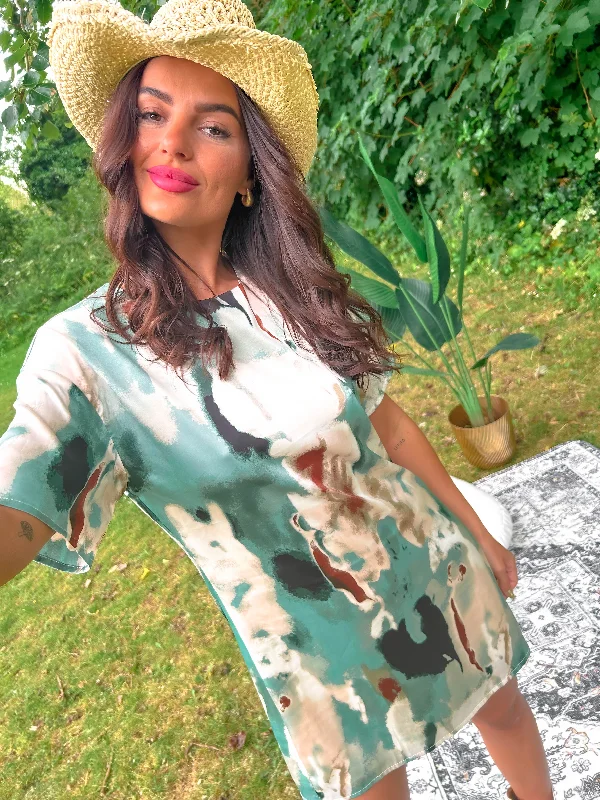 Shift Women Dress with a Simple and Classic Design for Everyday WearGlow Get It - Green Cream Abstract Print Mini Dress