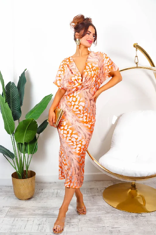 Maxi Women Dress with Floral Print for a Bohemian VibeKnot Your Average - Orange Leopard Midi Dress