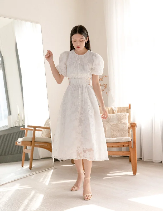 Mermaid - Style Women Dress with a Fitted Silhouette for Special OccasionsRemy Dress in White