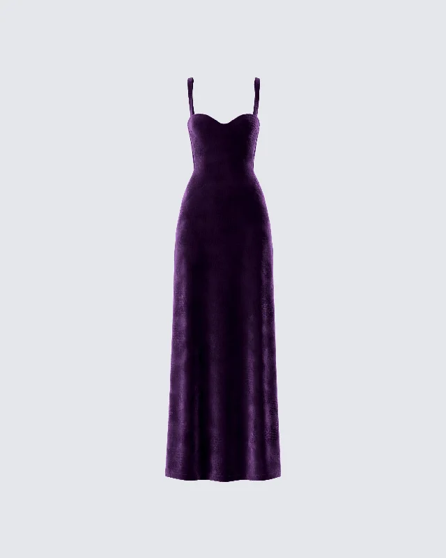 Long - Sleeve Women Dress in Velvet for a Luxurious Winter LookStephanie Purple Velvet Maxi Dress