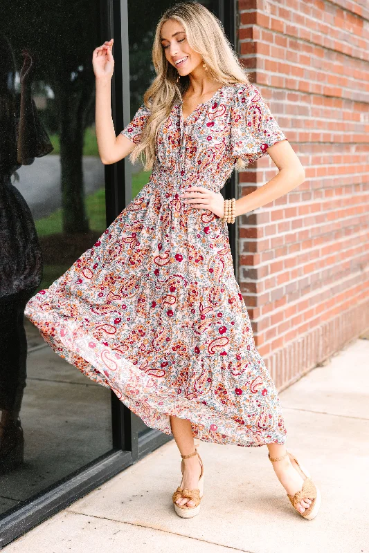 Sleeveless Women Dress in Bright Colors for Summer PartiesAll For Your Love Brown Paisley Midi Dress