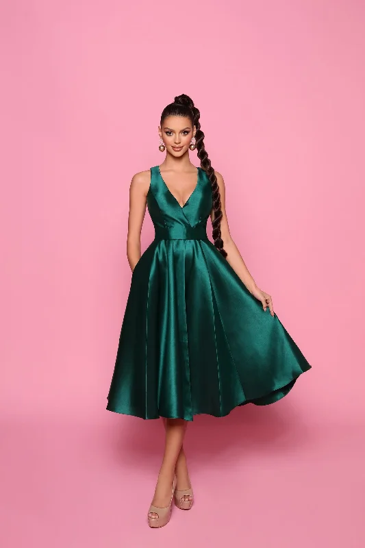 Ball Gown Women Dress with a Full Skirt for a Princess - like LookNicoletta NP150