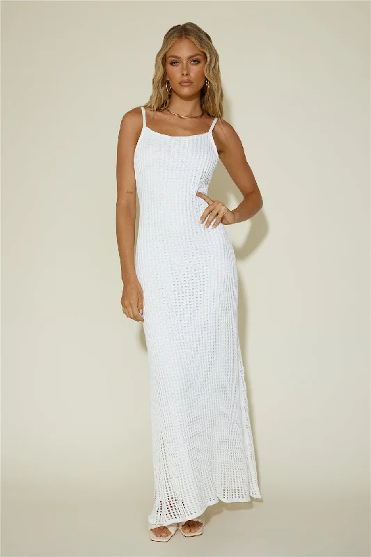 Strapless Women Dress with a Built - in Bra for Comfort and SupportTo Be Mine Maxi Dress White