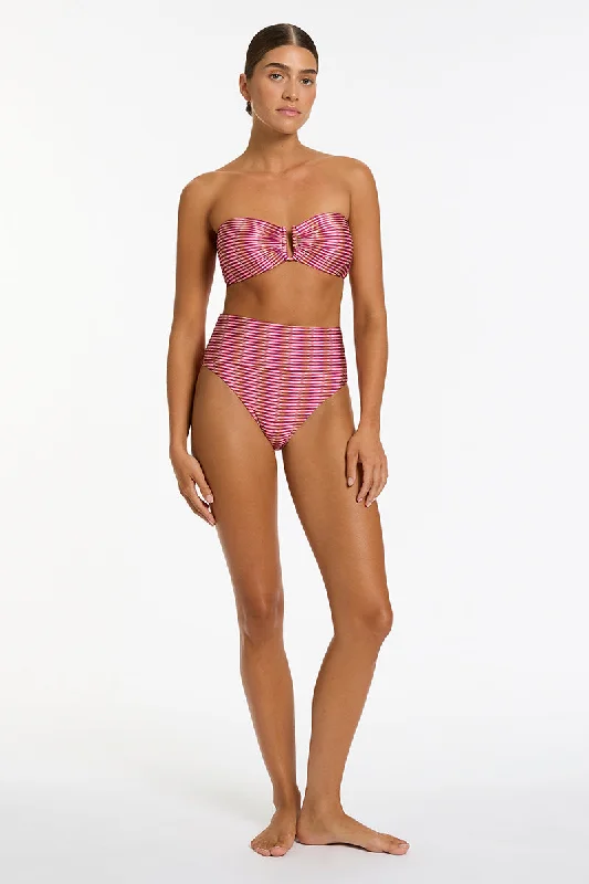 Striped bikini with a classic pattern for a timeless beach aestheticAlessia Geo Bandeau Top