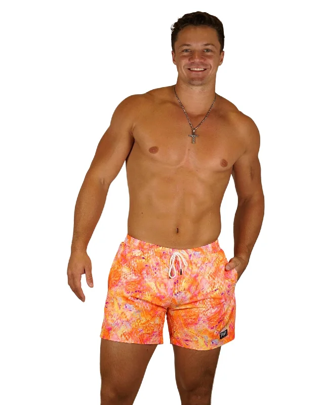 Neon - colored bikini to stand out on the beachWANDERER MEN TRUNKS 5.5" & 7.5" STRETCH